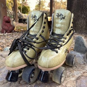 Gold Sparkle Roller Girl Roller Skates Size 8